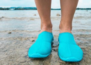 Swimming shoes