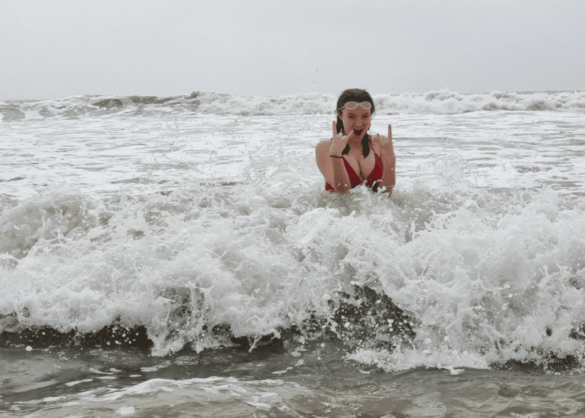 Bodysurfing