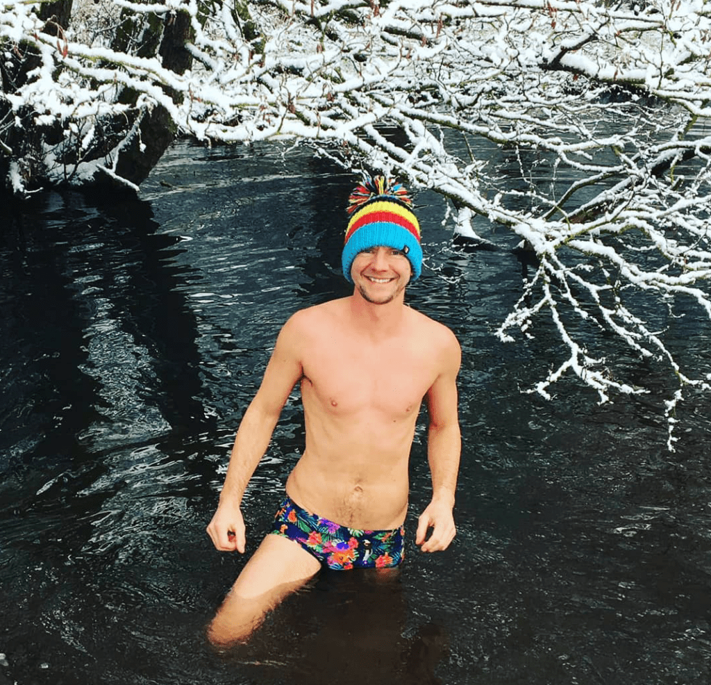 Cold water swimming
